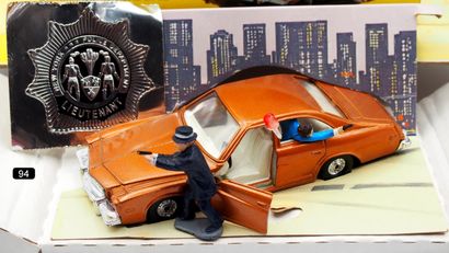 null 
CORGI TOYS - G.B. - 1/36th (2)

EXCEPTIONAL

LOT OF 2 PIECES "KOJAK

1- CARDBOARD...