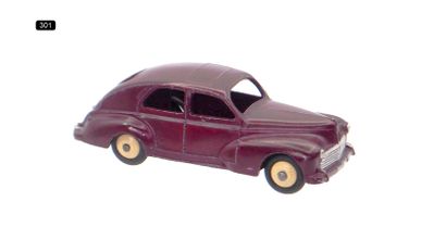 null DINKY TOYS - France - Metal (1)

# 24 R 1a (1951) PEUGEOT 203

Small window,...