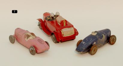 null CIJ - France (3)

Réunion de 3 modèles plâtre et farine, 1933/1935 

- Citroën...