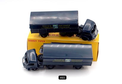 null DINKY TOYS - FRANCE - Metal (2)

# 32 AB/2 PANHARD COVERED TRAILER "SNCF

1st...