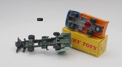 null DINKY TOYS - FRANCE - Métal (2)

# 569 BERLIET STRADAIR

2 tons de vert, aménagements...