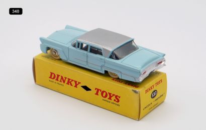 null DINKY TOYS - FRANCE - Métal (1)

- # 532 LINCOLN PREMIERE

Bleu pâle, toit gris...