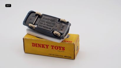 null DINKY TOYS - France - Metal (1)

- # 24 X (1955) FORD VEDETTE 54

2nd variant:...