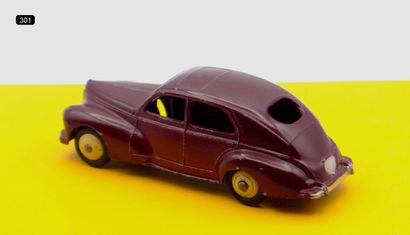 null DINKY TOYS - France - Metal (1)

# 24 R 1a (1951) PEUGEOT 203

Small window,...
