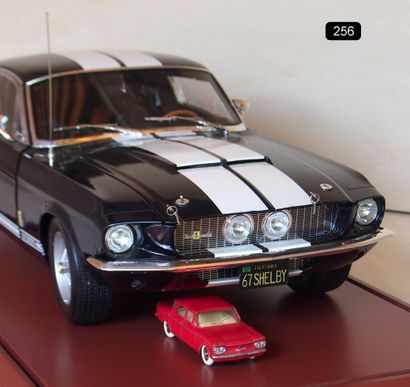  DE AGOSTINI - Italy - 1/8th - Metal (1) FORD MUSTANG SHELBY GT 500 1967 Limited...