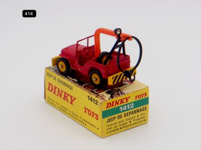 null DINKY TOYS - FRANCE - Métal (1)

# 1412 JEEP DÉPANNAGE

Version à potence orange...