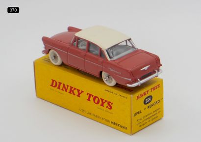 null DINKY TOYS - FRANCE - Metal (1)

# 554 OPEL REKORD 1961

Brick, cream roof,...