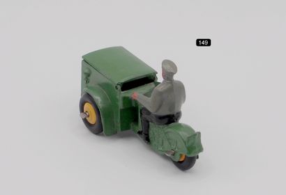 null DINKY TOYS - France - 1/38th - Metal (1)

- # 14 a/e TRIPORTEUR 

3rd variant...