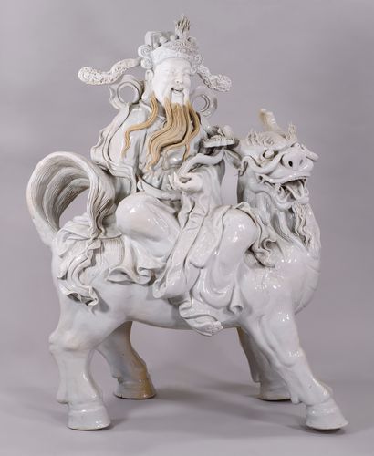 null China, Qing period

Large white porcelain group from China

It represents a...