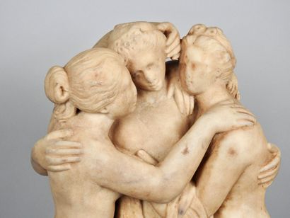 null Époque néoclassique, XIX° siècle, Sculpture représentant les Trois Grâces Marbre...