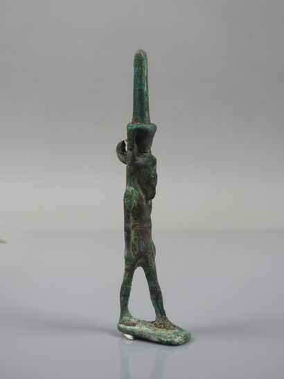 null God Nefertoum walking
Bronze.665-332 B.C. In the state, missing the ram.17,...