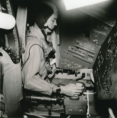 NASA Nasa. Mission Apollo 11. L'astronaute Mickael Collins s'entraîne dans une centrifugeuse...