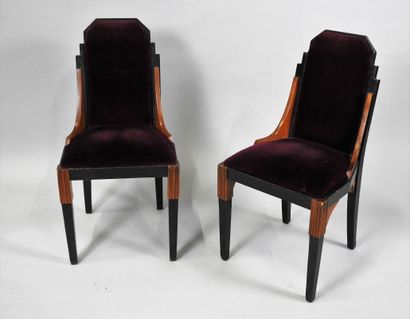 null ART DECO STYLE WORK

	Pair of chairs with straight back and hexagonal seat in...
