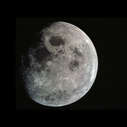 NASA NASA. GRAND FORMAT. Exceptionnelle vue de la Lune depuis le module de commande...