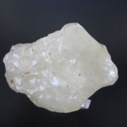 null Prehistoric tool made of white translucent libya glass. Almost pure lechatelerite...