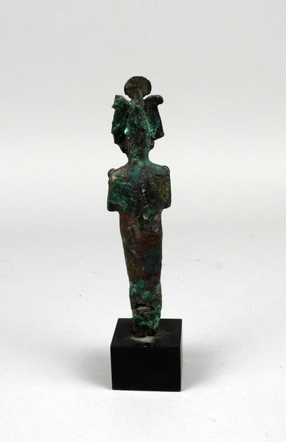  Osiris portant les instruments aratoires et la couronne atef 
Provenance : Galerie...