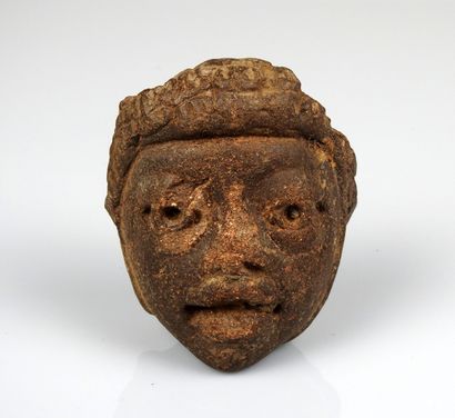 null Female face with open mouth

Stone 8 cm

Probably Africa 18th-19th century