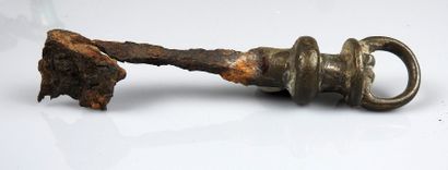 null Importante clé à manche massif

Ancienne collection XIXème d'un notable de province

Bronze...