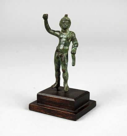 null Nice statuette representing a naked man, the toga on the shoulder, the arm raised

Former...