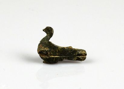 null Fibule représentant un oiseau

Ancienne collection XIXème d'un notable de province

Bronze...