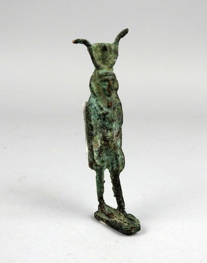 null Statuette representing Osiris walking

Bronze 11.5 cm

Modern work Low Period...