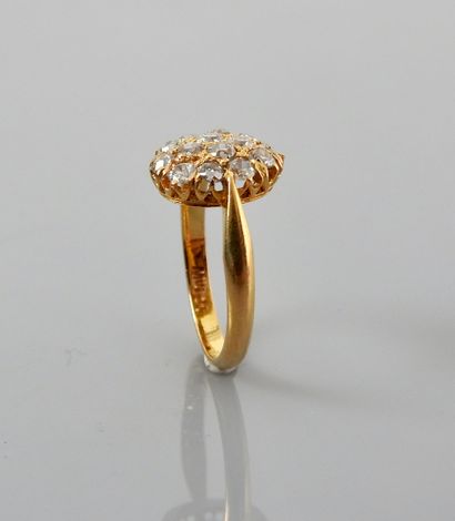 null Ring two gold, 750 MM, covered with yellow and white diamonds, size: 49, weight:...
