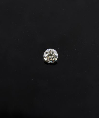 null Diamant sur papier pesant 5,02 carats taille brillant, accompagné de son certificat...