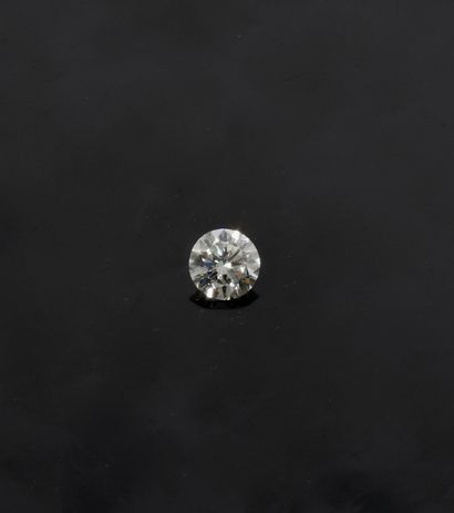null Diamant sur papier pesant 3,10 carats taille brillant , accompagné de son certificat...