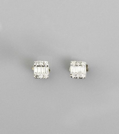 null Square earrings in white gold, 750 MM, covered with baguette-cut and brilliant-cut...