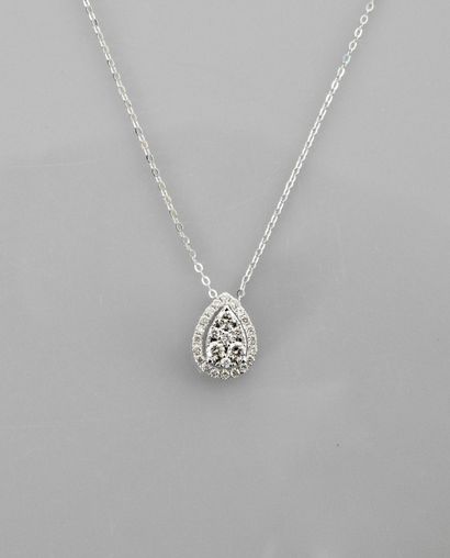 null Chain and pendant pear shape in white gold, 750 MM, covered with diamonds, 10...