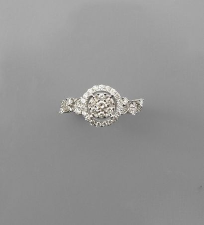null Ring in white gold, 750 MM, set with diamonds, size: 52, weight: 2.3gr. gro...