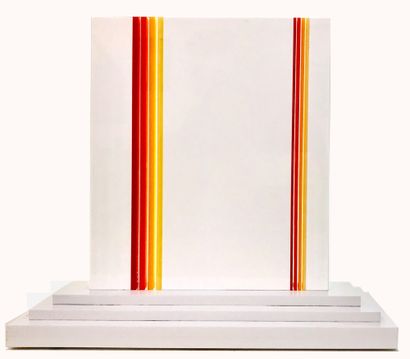 Jean-Claude FARHI (1940-2012) Stèle ou maquette, 1975
Polyméthacrylate de vinyle...