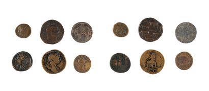 Lot comprenant 6 monnaies et médailles dont curieux follis de Dioclétien au revers...