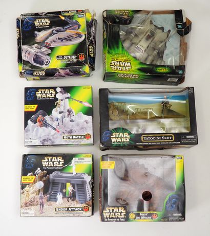 null KENNER

Star Wars

The Power of the force 90's box set including Endor Attack,...