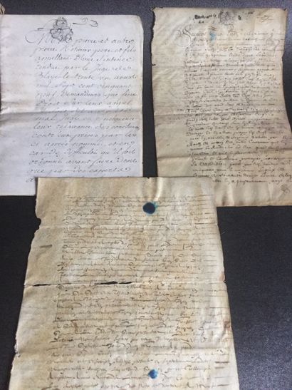 null MANUSCRITS - Meeting of 3 handwritten documents on vellum skin of the XVIIth...