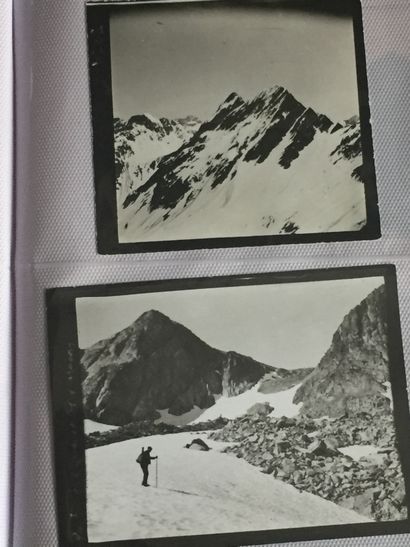 null MOUNTAIN Rare set of original photographs between 1903 and 1933 from the collection...