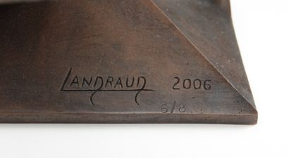 null Jean-Louis Landraud (né en 1956)

L'école, 2006

Sculpture en bronze à Patine...