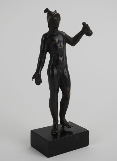 null Statuette of a very good quality casting representing Mercury carrying the petasus...