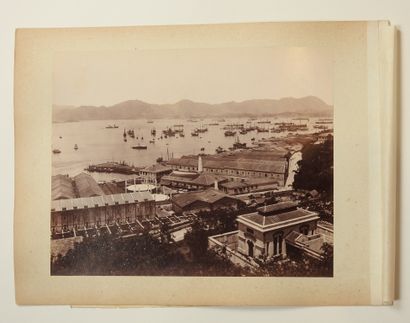 null Photographie, Chine Circa 1880-1900. Hong Kong (quatre épreuves : front de mer,...