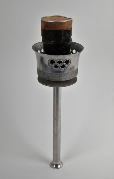 null Olympic Games / summer, London, 1948 / Torch. With its burner, this official...