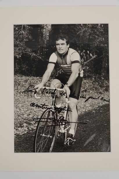 null Cycling / Hinault / Photo / Dedication. On a black and white action photo (jersey...