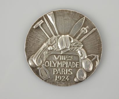 null Jeux olympiques d'été / Paris 1924. Médaille de vainqueur en argent par A. Rivaud....