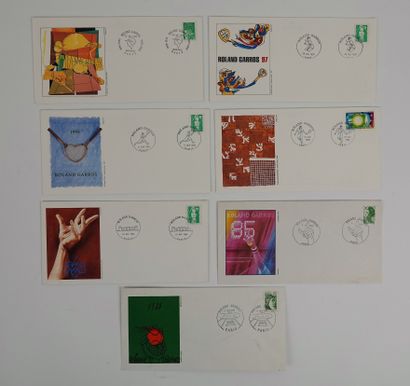 null Tennis / Roland Garros / Seven commemorative envelopes around the annual artistic...