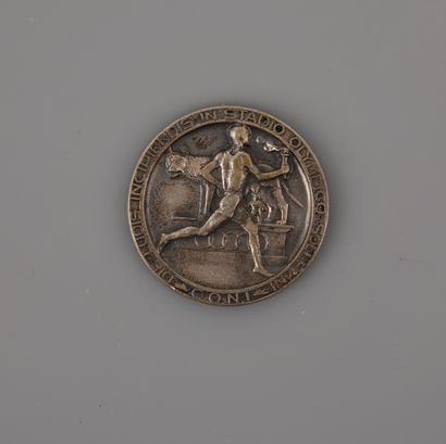 null Summer Olympics / Rome 1960. Round medallion. Obverse: athlete carrying the...