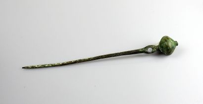 null Epingle à tête bouletée


Bronze 13 cm


Protohistoire Age du bronze
