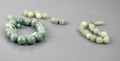 Perles diverses.Jade ou serpentine.