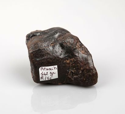 null Meteorite bearing an inscription Ataxite


Weight 142 gr