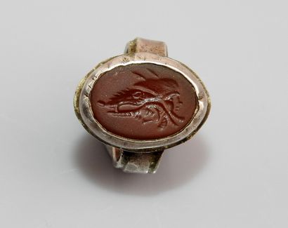 null Ring with an intaglio representing a double portrait of a man depending on the...