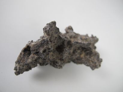 null Mineralogy. Fulgurite, "petrified lightning". Lechatelierite. Amorphous natural...