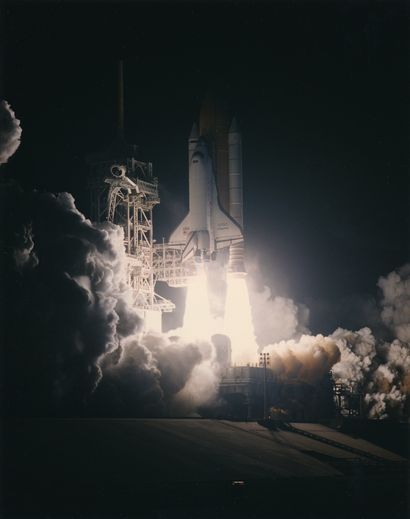 null Nasa. Navette spatiale Endeavour (Mission STS-89). En route vers la stations...